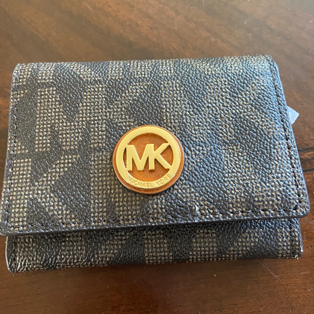 MK Monogram card case
